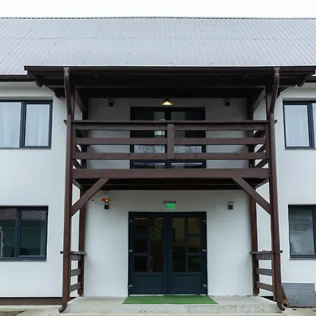 Studio With Parking In Frasin